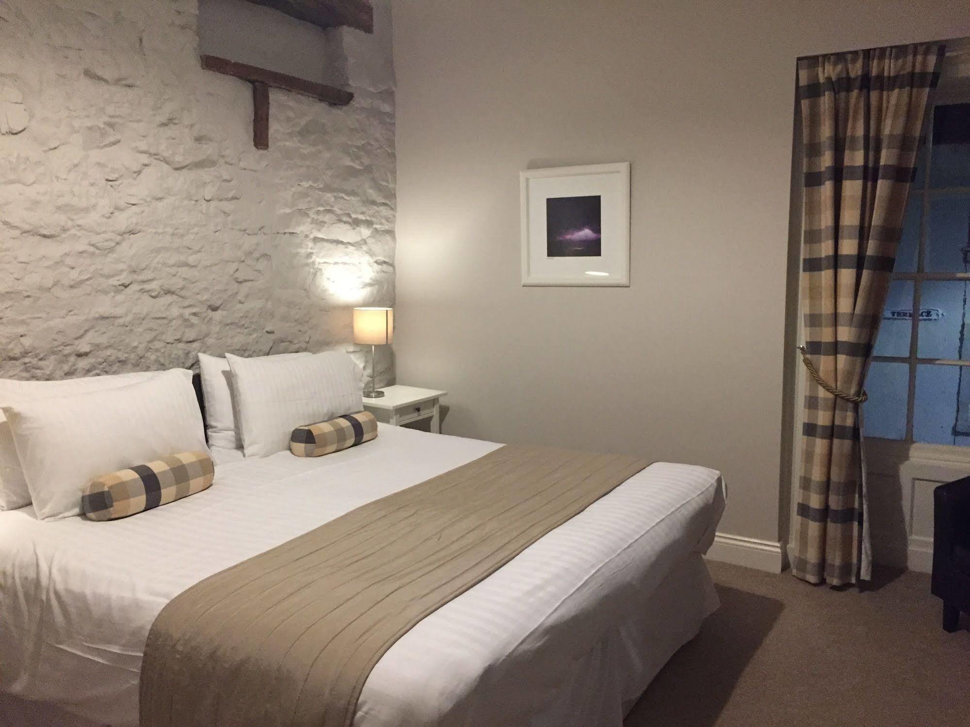 Scotch Arms Mews Bed & Breakfast 布兰普顿 外观 照片